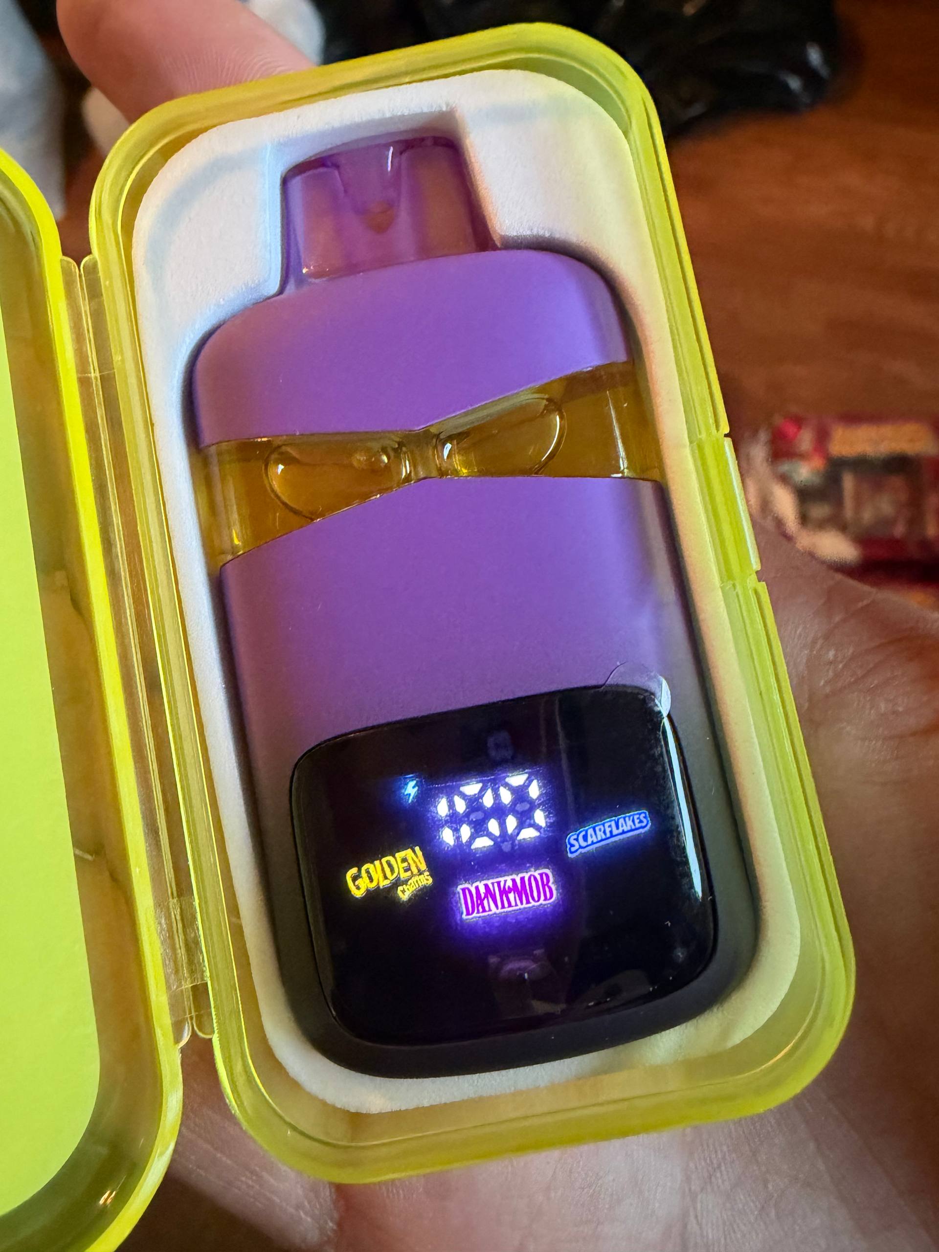 Dank mob 8th and 2g dispo pack